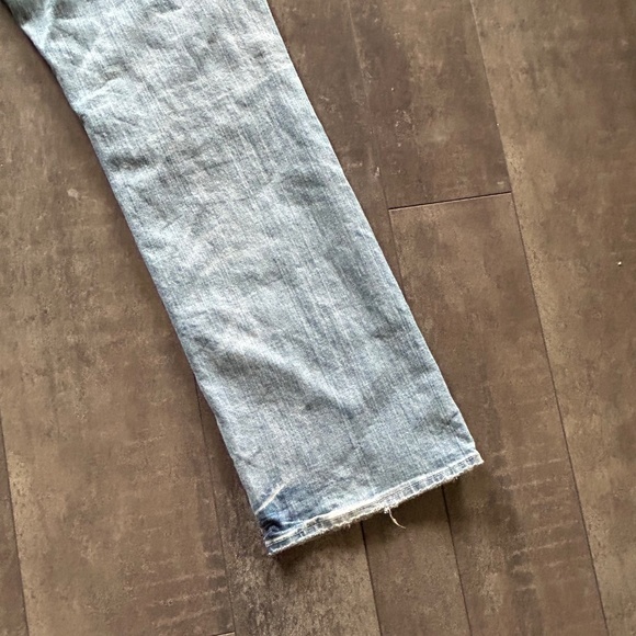 Men's Big Star Pioneer Boot Cut Faded Blue Jeans w/Factory Distressing - Picture 6 of 6